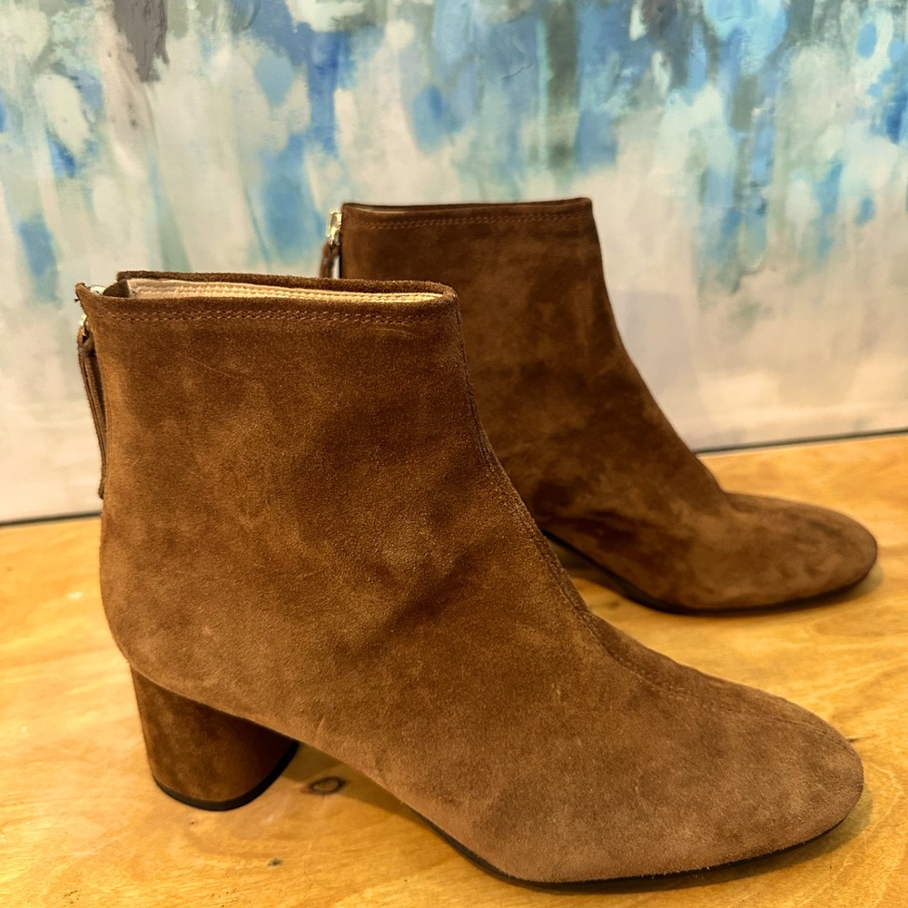AGL  Nicole Bootie boots 38 Cognac Suede nwot $475 7.5 8 winter fall
